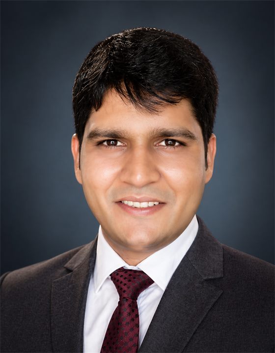 Dhruvin Soni, Founder & CEO of EI Consulting